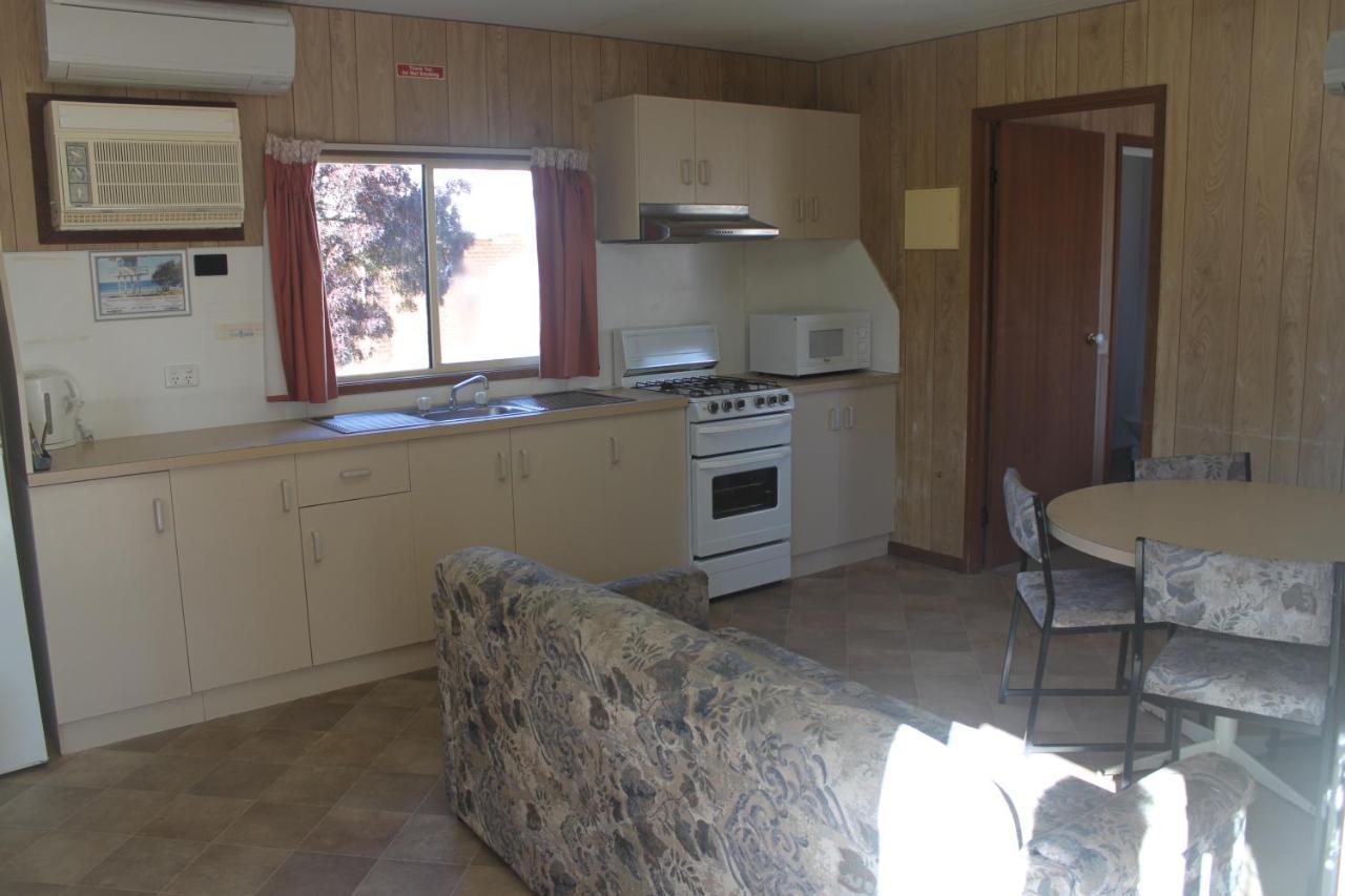 Capital Country Holiday Park Канберра Экстерьер фото